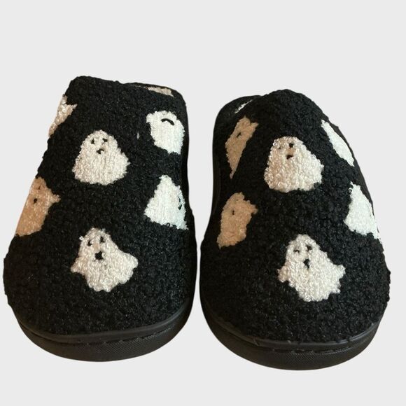 Ghost Slippers - Picture 3 of 4